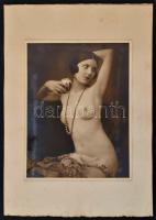 cca 1929 Demeter Károly (1892-1983) párizsi korszakában készült, jelzés nélküli vintage fotóművészet...