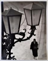 cca 1976 Zsigri Oszkár (1933-?) 2 db feliratozott vintage fotóművészeti alkotása, 30x38 cm és 29x35,...