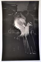 cca 1964 Medgyesi László (?-?) 2 db feliratozott vintage fotóművészeti alkotása, 40x30 cm és 38x24,5 cm