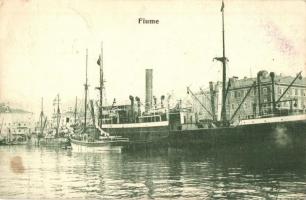 Fiume - 2 db RÉGI képeslap, kikötő, hajók / 2 pre-1945 postcards, port, steamships