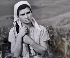 13 db nagy méretű filmfotó különböző, nagyrészt külföldi filmekből