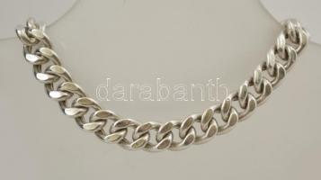 Ezüst(Ag) masszív pancer karkötő, jelzett, h: 21,5 cm, nettó: 17,6 g