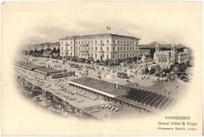 45 db RÉGI olasz városképes lap (főleg Roma, Velence), néhány fotó, köztük 1 Viareggio leporellófüze...