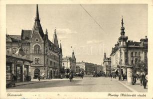 Kolozsvár, Cluj; Horthy Miklós út, gyógyszertár, fodrász, Márton Jenő felvétele / street view, pharmacy, hairdresser (EK)