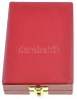 1939-1945. "Magyar Nagy Ezüst Vitézségi Érem" ezüstözött Br kitüntetés, peremén "BRON...