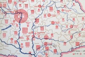 cca 1920 Hitelintézetek Magyarországon / Établissements de crédit en Hongrie, a "Magyarország g...