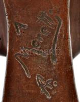 Moretti jelzéssel: Maat. Kalóz, festett spiáter, márvány talapzaton, m:30 cm