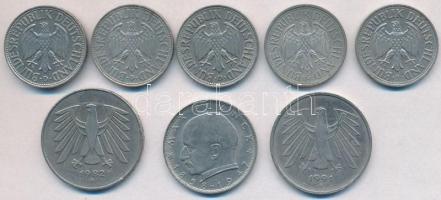 NSZK 1950-1991. 1M (5xklf) + 2M + 5M (2xklf) T:2,2-
FRG 1950-1991. 1 Mark (5xdiff) + 2 Mark + 5 Mar...