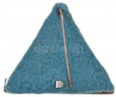 ~1950. "Magyar Természetbarát Szövetség - Túravezető" zománcozott fém jelvény (35x42mm) T:...