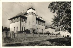 Sepsiszentgyörgy, Sfantu Gheorghe; Székely Mikó leányotthon / girl school