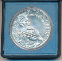 1979. 200Ft Ag "Bethlen Gábor" eredeti MNB plasztiktokban T:BU Adamo EM58