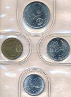 1979. 2f-10Ft (9xklf) érmés forgalmi sor fehér műbőr tokban tanúsítvánnyal T:1