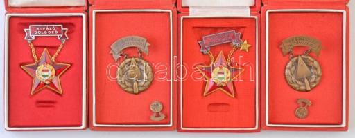 7db-os vegyes kitüntetés tétel a szocialista korszakból, benne "Az Építőipar Kiváló Dolgozója" kitüntetés miniatűrrel és igazolvánnyal, "Az Építőipar Kiváló Dolgozója" Br kitüntetés miniatűrrel (2x),"Szocialista Kultúráért", "Kiváló Dolgozó" (3x) minden tokban T:2