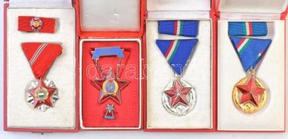 8db-os vegyes kitüntetés tétel a szocialista korszakból, benne "Kiváló Műszaki Dolgozó" kitüntetés miniatűrrel, "Szocialista Hazáért Érdemrend" miniatűrrel és szalagsávval, "Az Oktatásügy Kiváló Dolgozója" jelvény,  "Közbiztonsági Érem" ezüst (2x) és arany fokozata a rendőrség tagjai részére szalagsávval, "Felszabadulási Jubileumi Emlékérem" miniatűrrel és szalagsávval (2x) mind tokban T:2