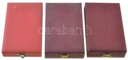 1964. "A Munka Érdemrend" ezüst fokozata, Br kitüntetés mellszalagon, miniatűrrel és szala...