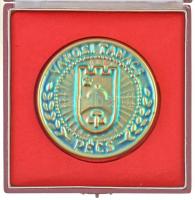 ~1970-1980. "Városi Tanács - Pécs" eozin mázas kerámiaplakett, jelzett Zsolnai, eredeti tokban (88,5mm) T:1-