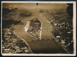 cca 1930 Légi felvétel Budapestről: Margit-sziget, Buda, Belváros, 17x12 cm