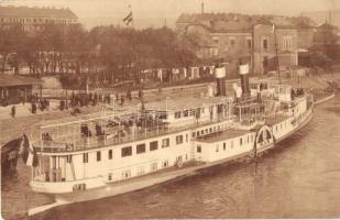 1929 Sas gőzüzemű oldalkerekes személyhajó (exFelszabadulás, exSzent Imre, exIV. Károly) / Hungarian passenger steamship, photo (EK)