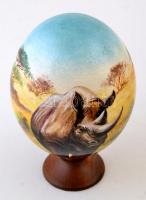 Díszes, festett strucctojás, fa talapzaton, dobozban, m: 15 cm
