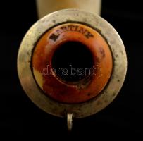 Tajtékpipa, ezüst (Ag.) áttört fejjel, homlokán Kossuth faragott arcképével, a csapillesztésnél &quo...