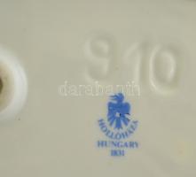 Hollóházi Jurcsák László által tervezett porcelán váza, matricás, apró kopásnyommal, jelzett, m:10 c...