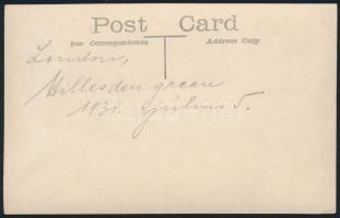 1931 Dr. Kiss Ferenc (1875-1941) anatómia professzor Londonban, hátoldalon feliratozott fotólap, 8,5...