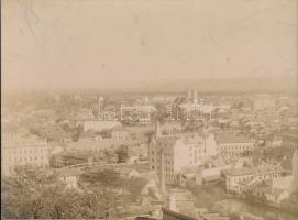 cca 1890 Kolozsvár, látképe, mozgalmas nagyméretű keményhátú fotó / Large photo of Cluj. 22x17 cm