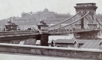 cca 1890 Budapest, Budai várpalota, Lánchíd.  Nagyméretű keményháú fotó. Erdélyi Mór (1866-1934) fot...