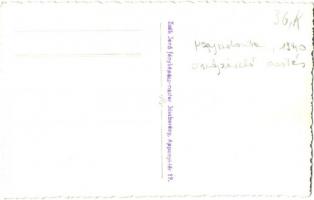 1940 Nagyszalonta, Salonta; Országzászló avatás, tömeg a Himnusz hallgatása közben  / Hungarian Flag...