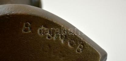 Lenin, festett spiáter büszt, fa talapzaton, jelzett, m: 28 cm