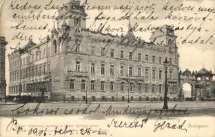 Budapest I. József főherceg palotája a Szent György téren . Divald Károly 847. (EK)