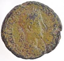 Római Birodalom / Róma / Commodus 178. As Cu (10,29g) + Gallienus 254. AE Antoninianus (2,19g) T:3,2- Roman Empire / Rome / Commodus 178. As Cu L AVREL COMMODVS AVG / [VOTA] PVBLICA [TR P III IMP II COS PP] S-C (10,29g) + Gallienus 254. AE Antoninianus IMP GALLIENVS AVG / PAX AE-TERNA AVG (2,19g) C:F,VF RIC III 1598., RIC V 252. var?