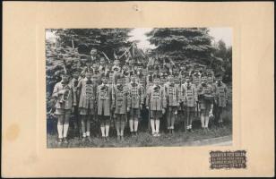 cca 1930 Ifjú leventék csoportképe kartonon 25x16 cm
