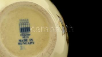 Zsolnay virágmintás porcelán váza, kézzel festett, jelzett, hibátlan, m: 12 cm