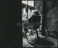 cca 1977 Kerekezők, 4 db feliratozott vintage fotóművészeti alkotás, 18x24 cm és 16x19,5 cm között