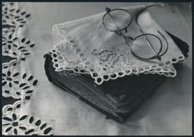 cca 1976 Kortárs fotóművészeti alkotások, 4 db vintage fotó, három feliratozva, 24x18 cm