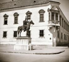 cca 1972 Budapesti városfelvételek, Dezső Pál (?-?) kecskeméti fotóművész Budapesten készített 13 db...