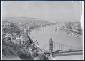 cca 1940 Budapest, Tabáni Plébánia templom közelről és távolról, 2 db vintage negatívról készült mai...