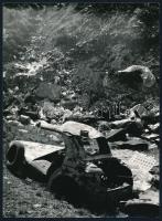 cca 1975 Magyar Alfréd 3 db vintage fotóművészeti alkotása, kettő pecséttel jelzett, 18x13 cm és 18x...