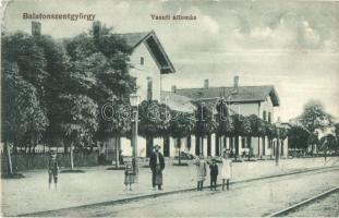1914 Balatonszentgyörgy, vasútállomás (kis szakadás / small tear)