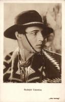 Rudolph Valentino - 7 pre-1945 postcards in mixed quality