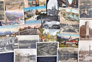 60 db RÉGI külföldi városképes lap vegyes minőségben; Sok angol, német és osztrák lap / 60 pre-1945 European town-view postcards in mixed quality; many British, German and Austrian