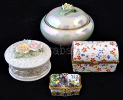 4 db porcelán bonbonier illetve ékszertartó, matricásak, az egyik jelzett (Kispest), kis lepattanásokkal, különböző méretben