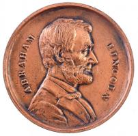 Amerikai Egyesült Államok DN Abraham Lincoln / Phila Penna Br emlékplakett (73mm) T:2 USA ND Abraham Lincoln / Phila Penna Br commemorative plaque (73mm) C:XF