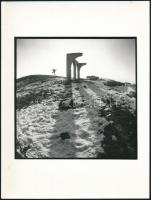 cca 1978 Kortárs fotóművészeti alkotások, 3 db vintage fotó, kettő feliratozott, 17x22 cm és 18x24 c...