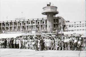 1979 Brezsnyev látogatása Budapesten, találkozó Kádár Jánossal, a repülőtéri várakozástól, a búcsúva...