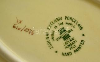 Zsolnay virágmintás porcelán tálka, kézzel festett, jelzett, hibátlan, 11,5x7 cm