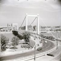 cca 1968 Villamosok Budapesten, az Erzsébet hídon és a Szabadság híd alá vezető alagútnál, 2 db szabadon felhasználható, vintage negatív, 6x6 cm