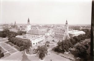1977 Kecskeméti panorámák és városképek, 13 db szabadon felhasználható, professzionális minőségű, vintage negatív, 6x9 cm