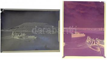 cca 1955 Balatoni halászok, 2 db vintage, nagyméretű negatív Kotnyek Antal (1921-1990) fotóriporter hagyatékából, 9x12 cm